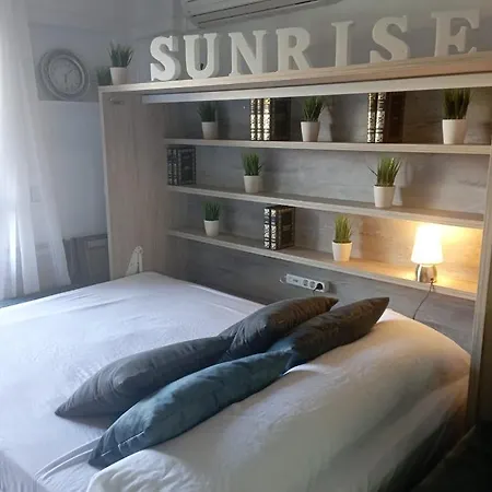 Sunrise Vera-naturista * Vera